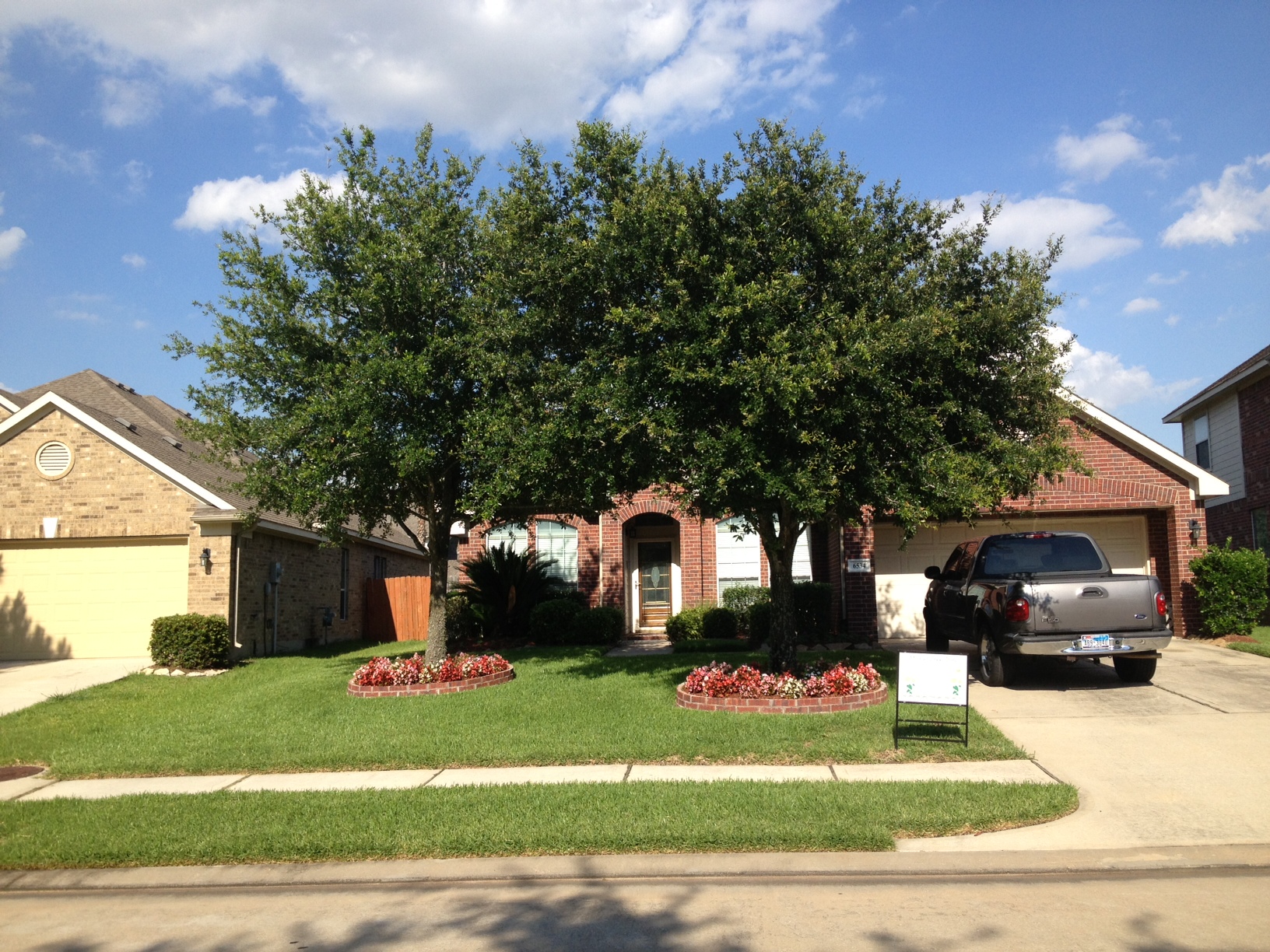 June 2013 Yard of the Month Winner! McKendree Park HOA